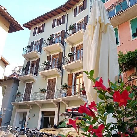 Casa Nataly Bed & Breakfast Torbole Sul Garda Dış mekan fotoğraf