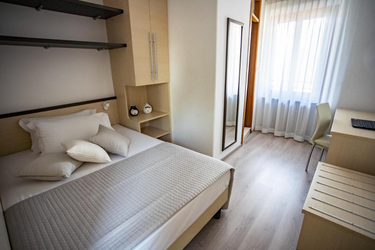 Casa Nataly Bed & Breakfast Torbole Sul Garda Dış mekan fotoğraf